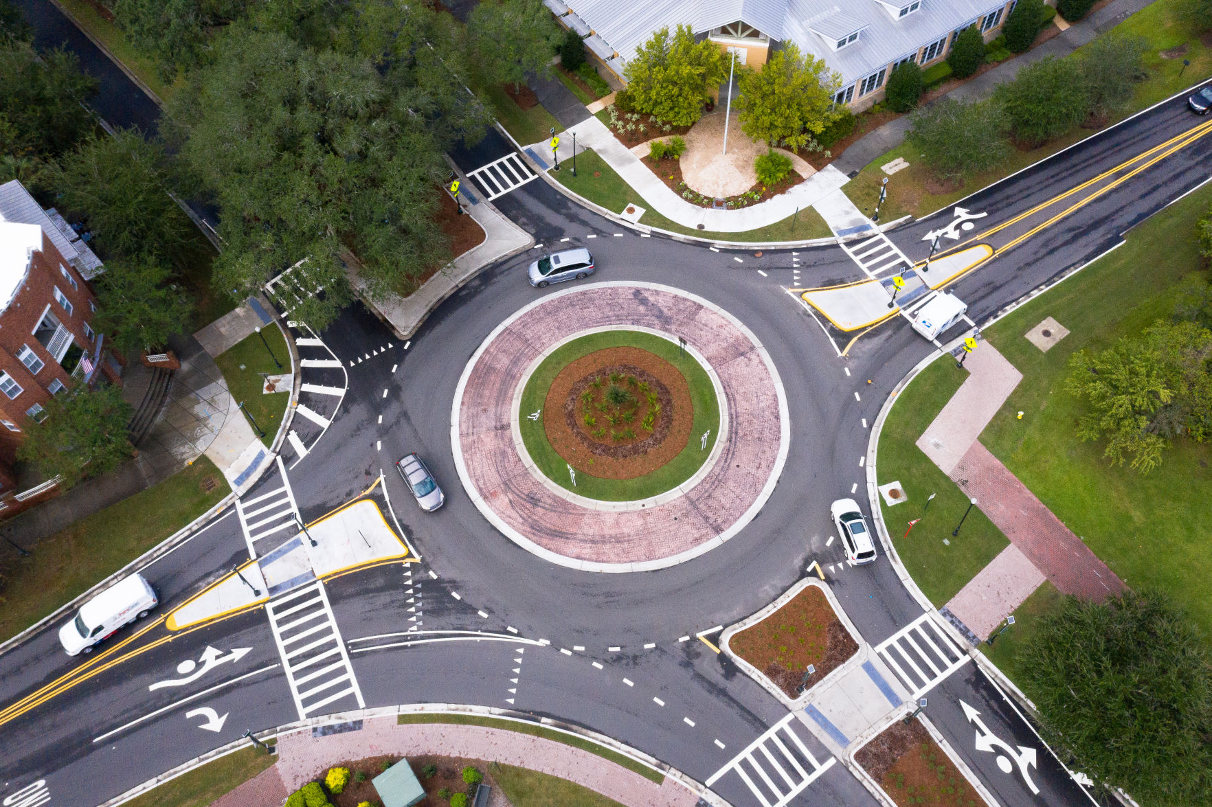 Daniel Island roundabout_1.jpg